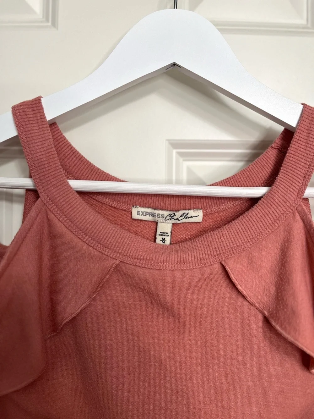 Express One Eleven Open Shoulder Long Sleeve